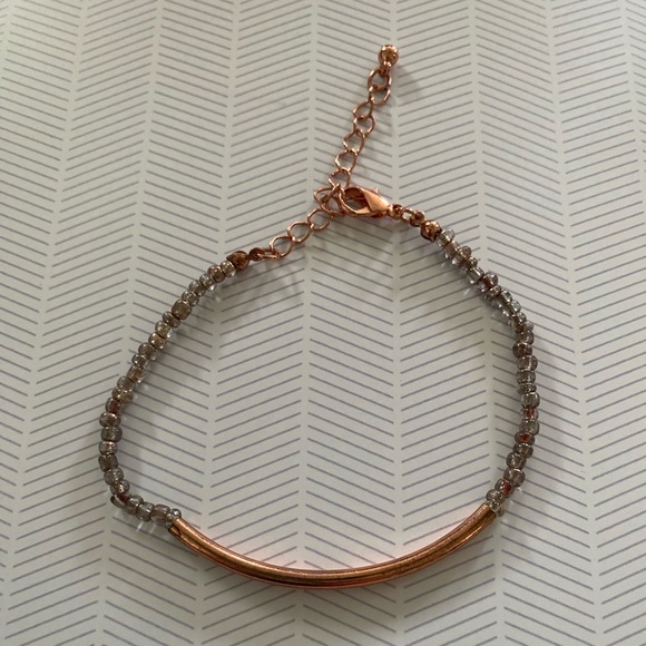 NWOT Rose Gold Toned Bar and Grayish Purple Beads Bracelet - Picture 2 of 5